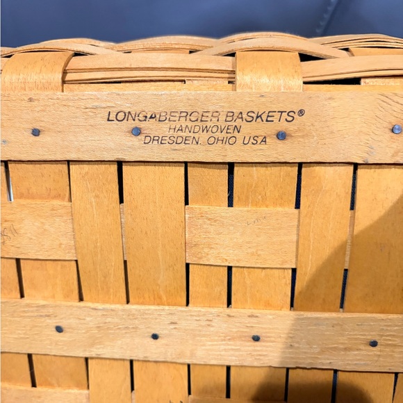 Longaberger Collectors Club 1998 Harbor Basket. - Picture 3 of 7